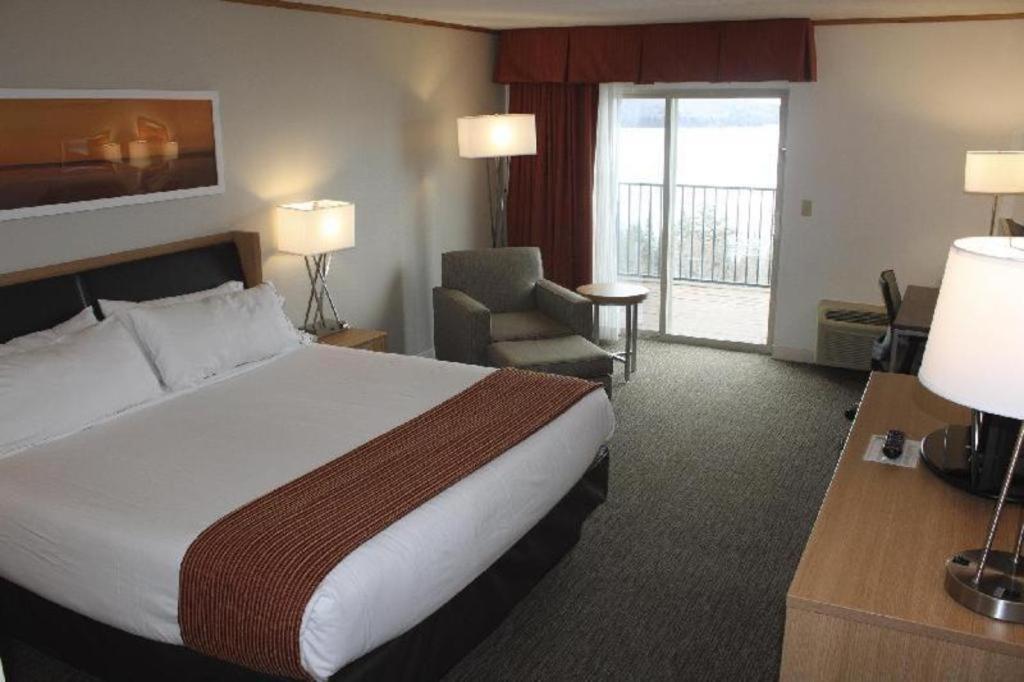 Holiday Inn Express Munising-Lakeview Hotel By Ihg Luaran gambar